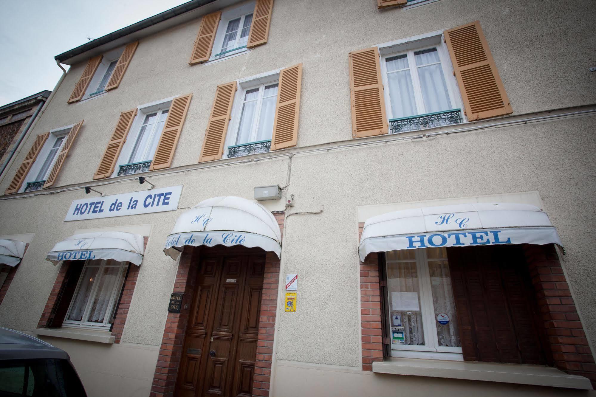 Hotel De La Cite Chalons-en-Champagne Exterior photo